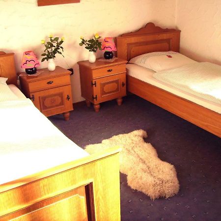 Hotel Garni Huttenhof Kall Dış mekan fotoğraf